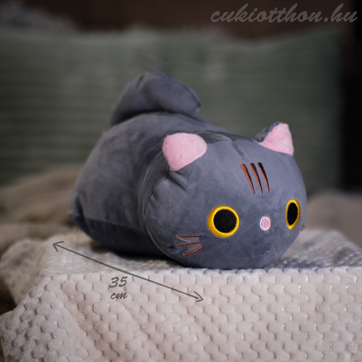 Puha Macska Plüss – 35 cm