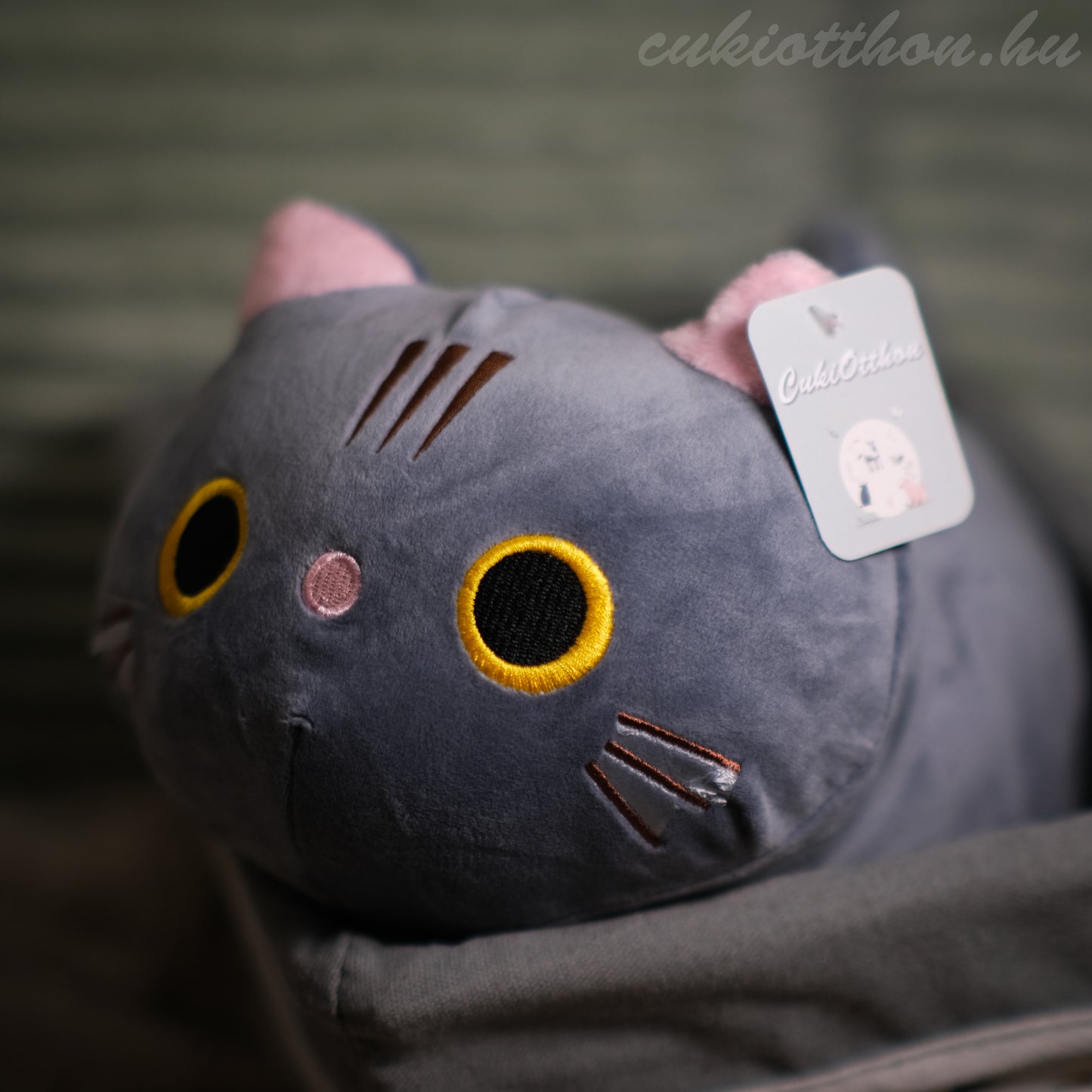 Puha Macska Plüss – 35 cm