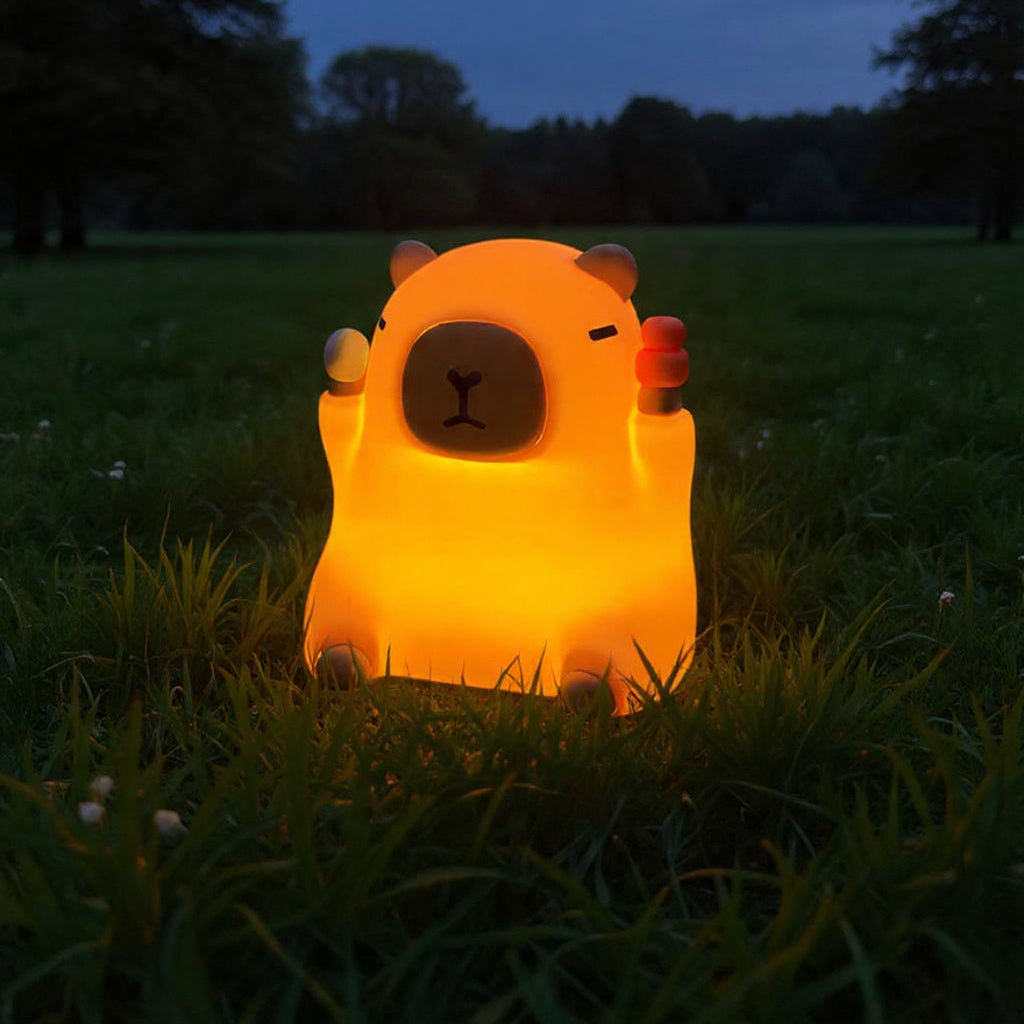 🎁 Moki a Capybara - Nočná LED lampa (100 % zľava)